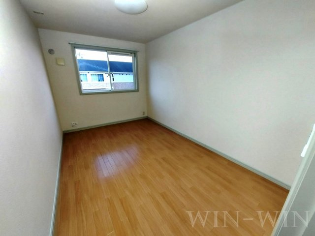 エルヴェ南小向 Aの寝室