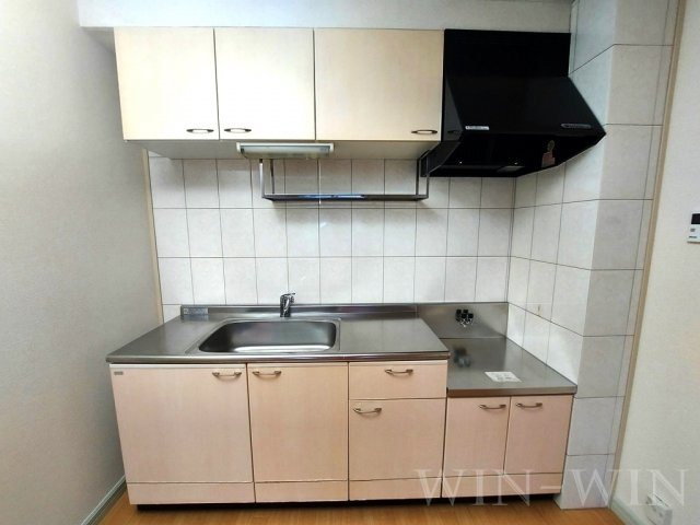 エルヴェ南小向 Aのキッチン