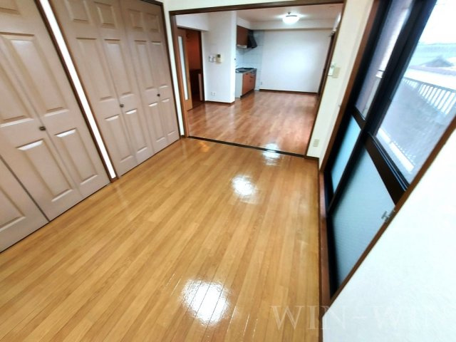 アヴァンセ山本の寝室