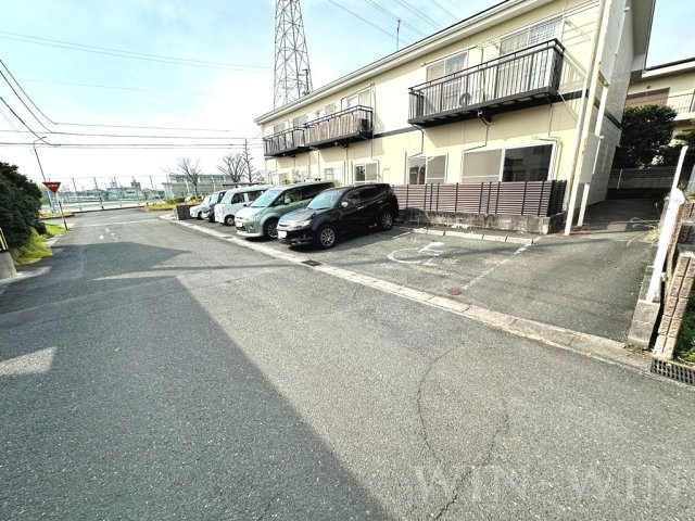 Surplusリーベ Ⅰの駐車場
