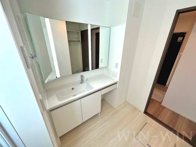 ファミール駅西の洗面所