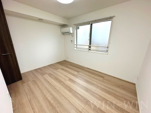 ファミール駅西の寝室