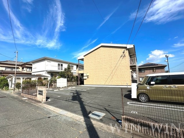 ボナールシュンの駐車場