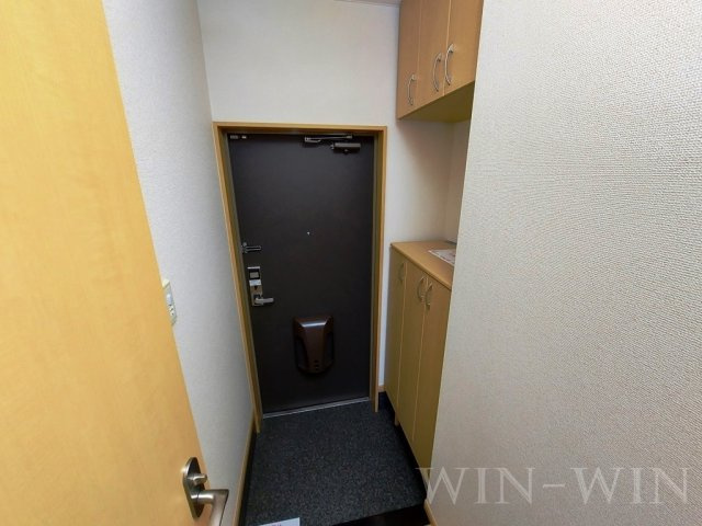 フィールドピア Nの玄関