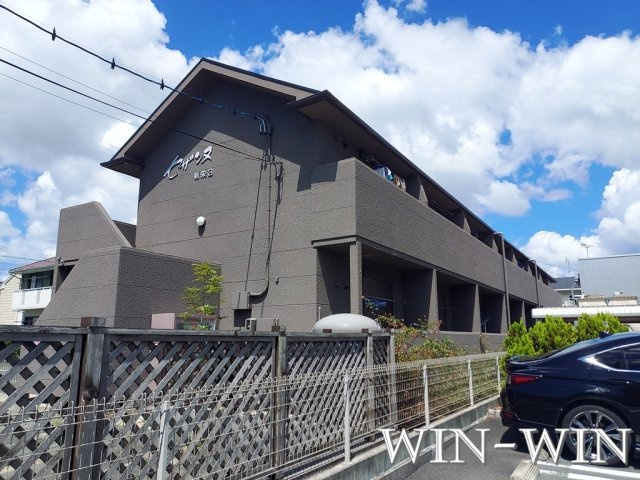 セザンヌ新栄 3の外観