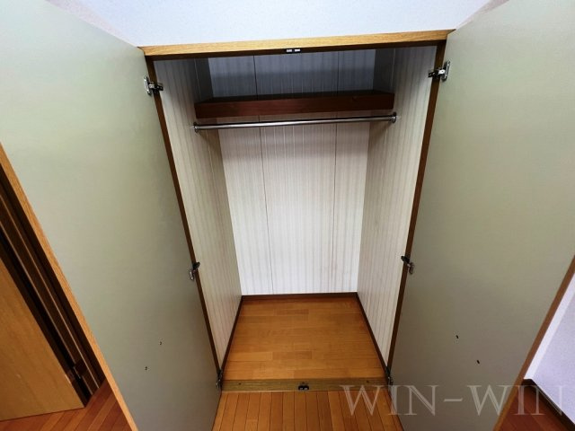 フローレス Aの収納