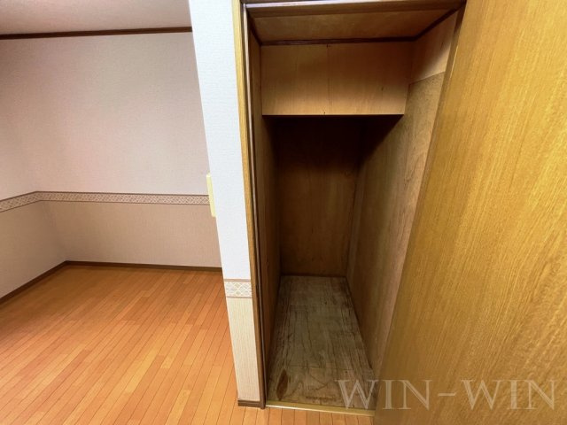 フローレス Aの収納