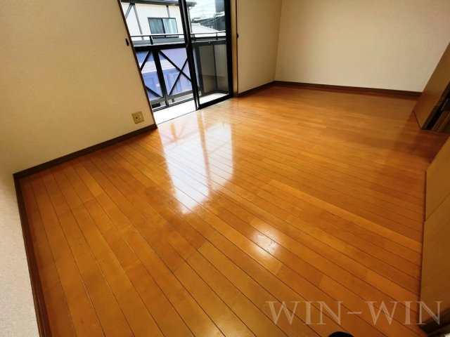 フローレス Aの寝室