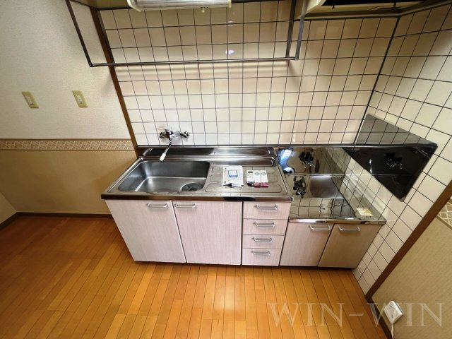 フローレス Aのキッチン