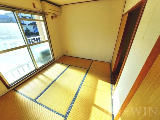 サンライフ堂坂 Aの和室