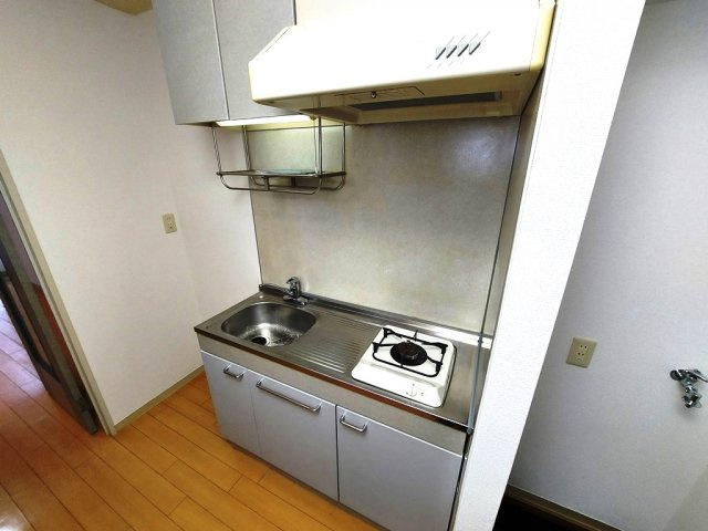 フレグランス花泉のキッチン|イメージ（同建物内別部屋の写真です）