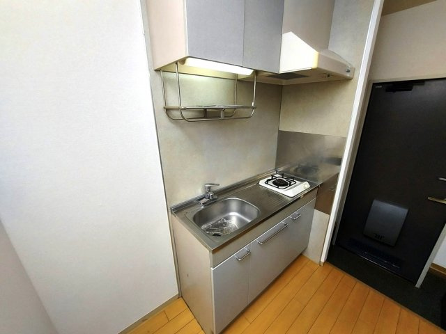 フレグランス花泉のキッチン|イメージ（同建物内別部屋の写真です）