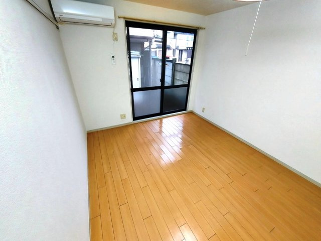 フレグランス花泉の居間・リビング|イメージ（同建物内別部屋の写真です）