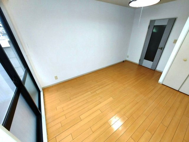 フレグランス花泉の居間・リビング|イメージ（同建物内別部屋の写真です）