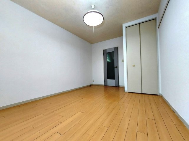 フレグランス花泉の洋室|イメージ（同建物内別部屋の写真です）