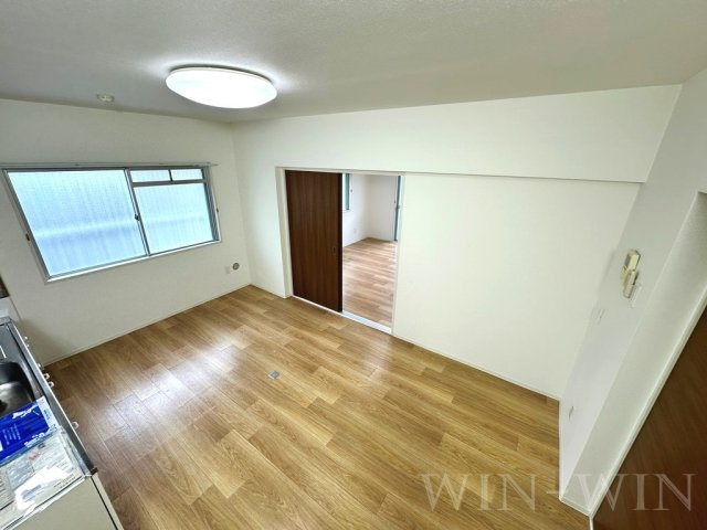 宮ハイツの居間・リビング