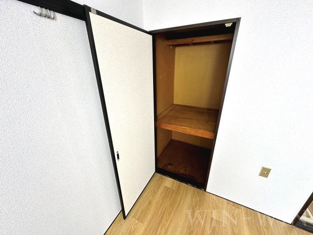 フォーブル西松山の収納