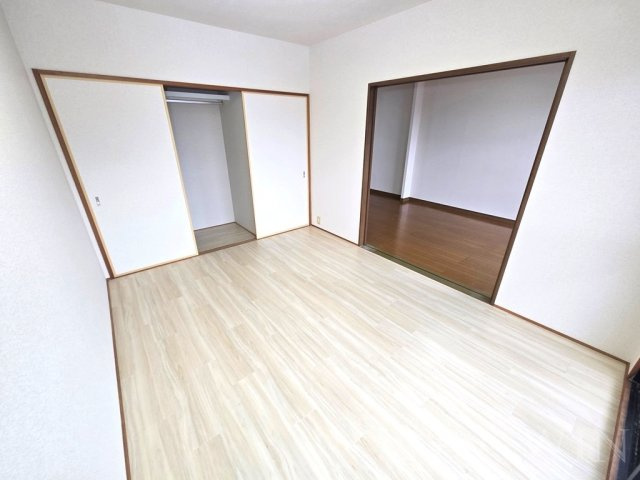 オアシス鷹丘の寝室