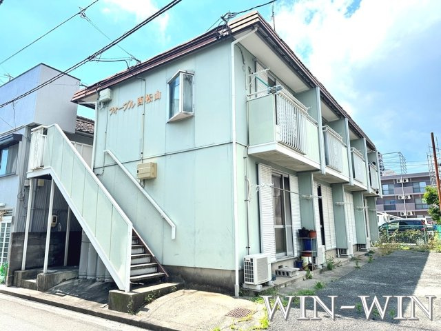 フォーブル西松山の外観