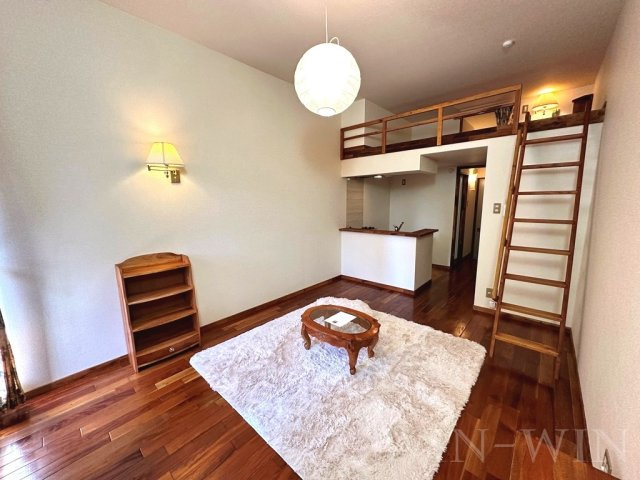 セザンヌ松井の居間・リビング