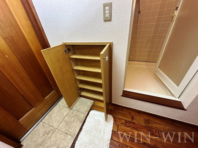 セザンヌ瓜郷の玄関
