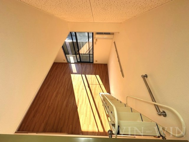 メゾン・ド・ラヴィ菰口 Ⅱの寝室