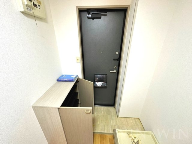 メゾン・ド・ラヴィ菰口 Ⅱの玄関