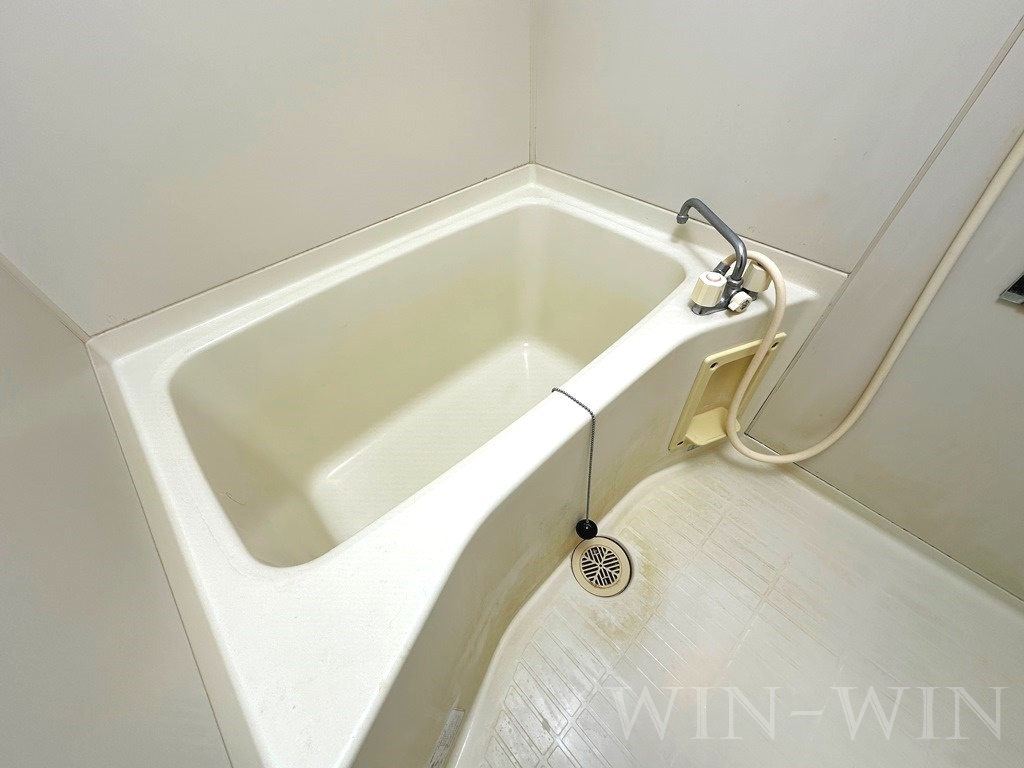 メゾン・ド・ラヴィ菰口 Ⅱの浴室