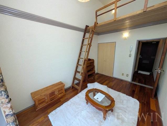 ユトリロ談合町のその他