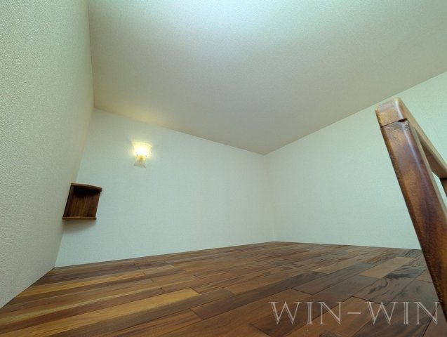 ユトリロ談合町のその他