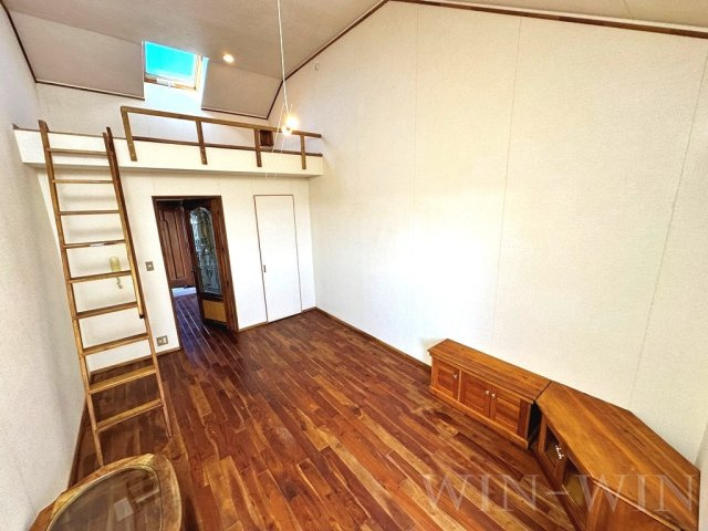 セザンヌ瓜郷の居間・リビング