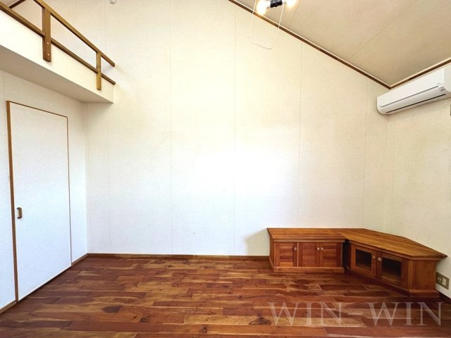 セザンヌ瓜郷の居間・リビング