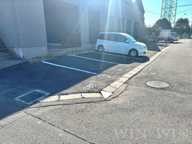 セザンヌ瓜郷の駐車場