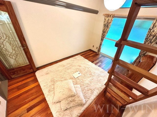 ユトリロ談合町の居間・リビング