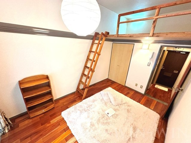 ユトリロ談合町の居間・リビング