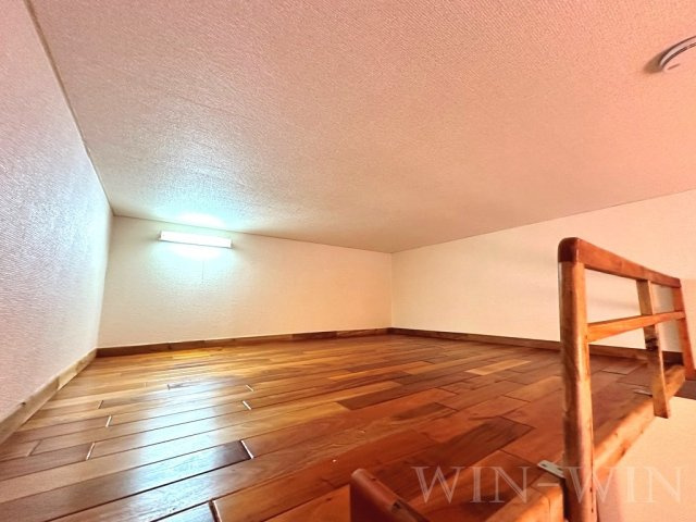 ユトリロ談合町のその他