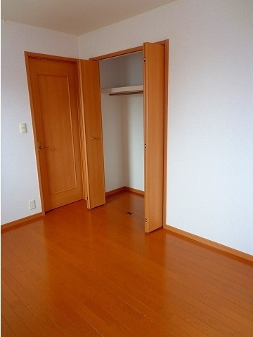 フォーリスト ヒルズ Bの収納