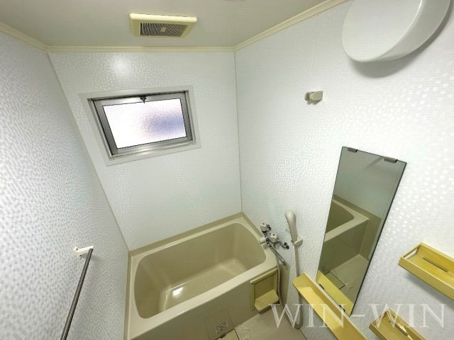 塩田ハイツ Eの浴室