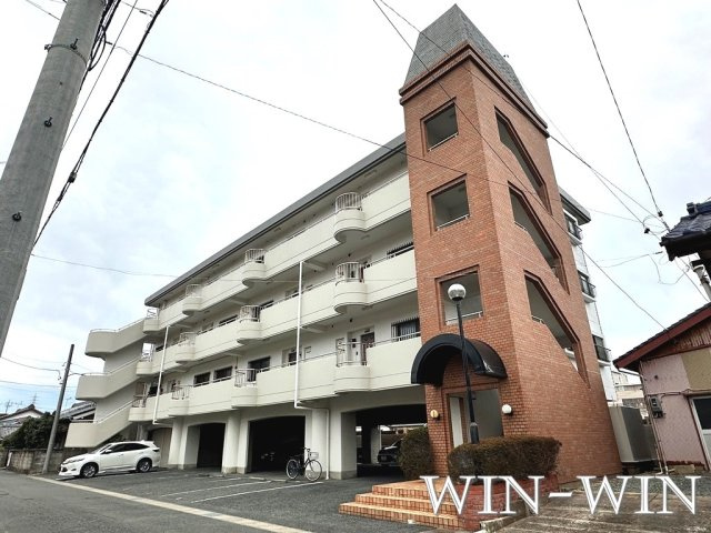 第三岡田マンションの外観