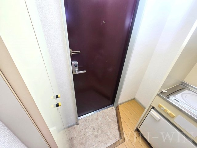 ペアパレス東田の玄関