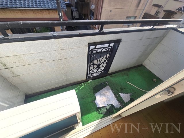 ペアパレス東田のバルコニー