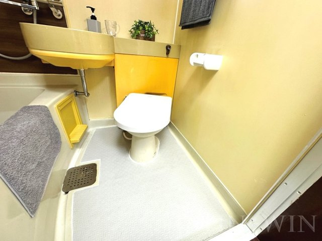 Blue Skyのトイレ|イメージ（同建物内別部屋の写真です）