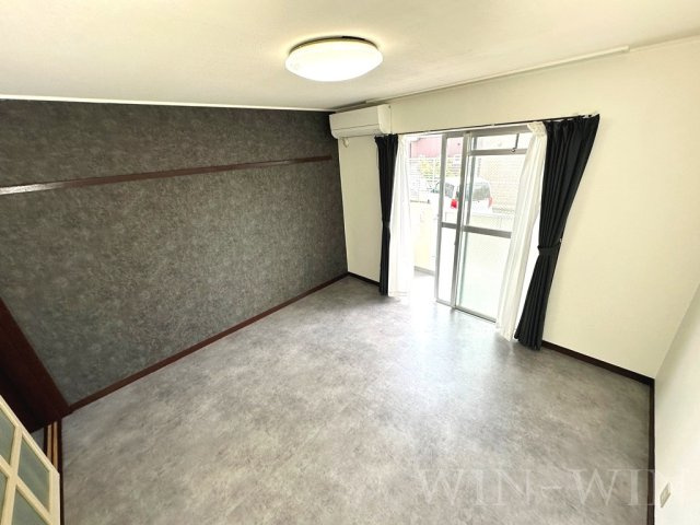 Blue Skyの居間・リビング|イメージ（同建物内別部屋の写真です）