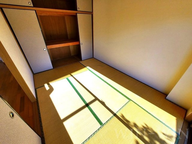 アプローズ A棟の和室