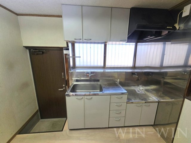 向草間町貸家のキッチン