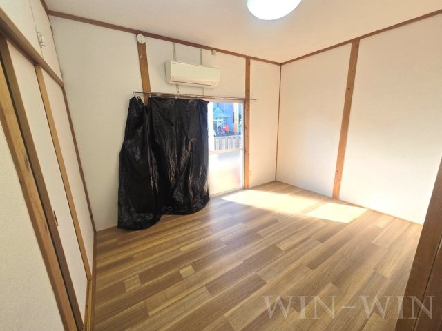 吉川町戸建貸家 Hの寝室