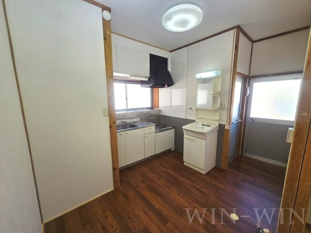 吉川町戸建貸家 Hのキッチン