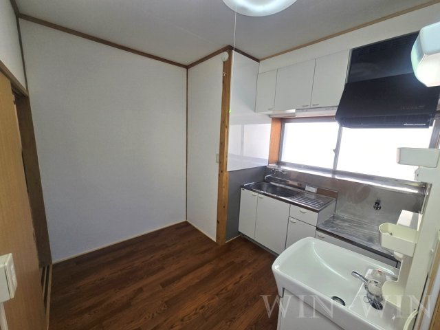 吉川町戸建貸家 Hのキッチン