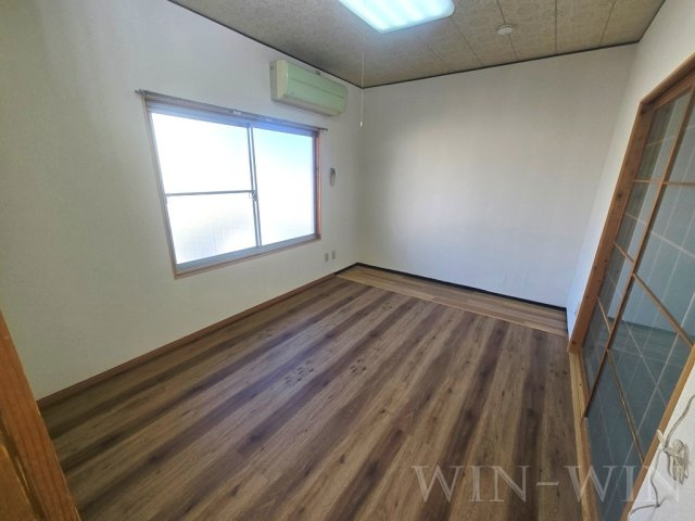 吉川町戸建貸家 Hの寝室