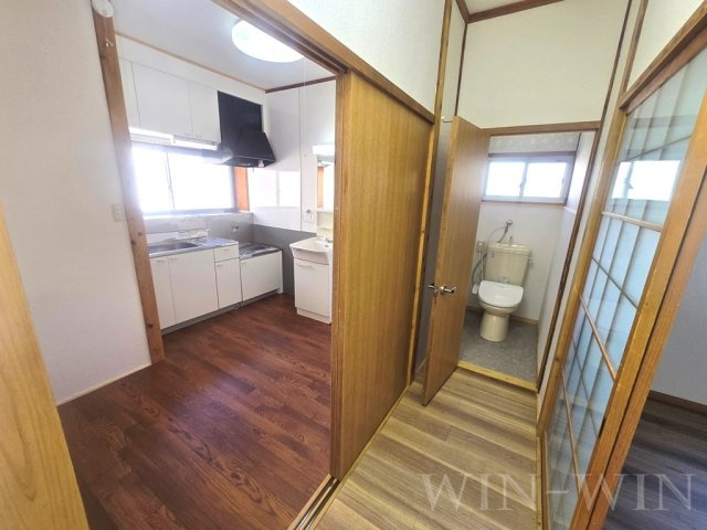 吉川町戸建貸家 Hのその他